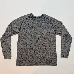 Lululemon - XL - Grey/Black Long Sleeve